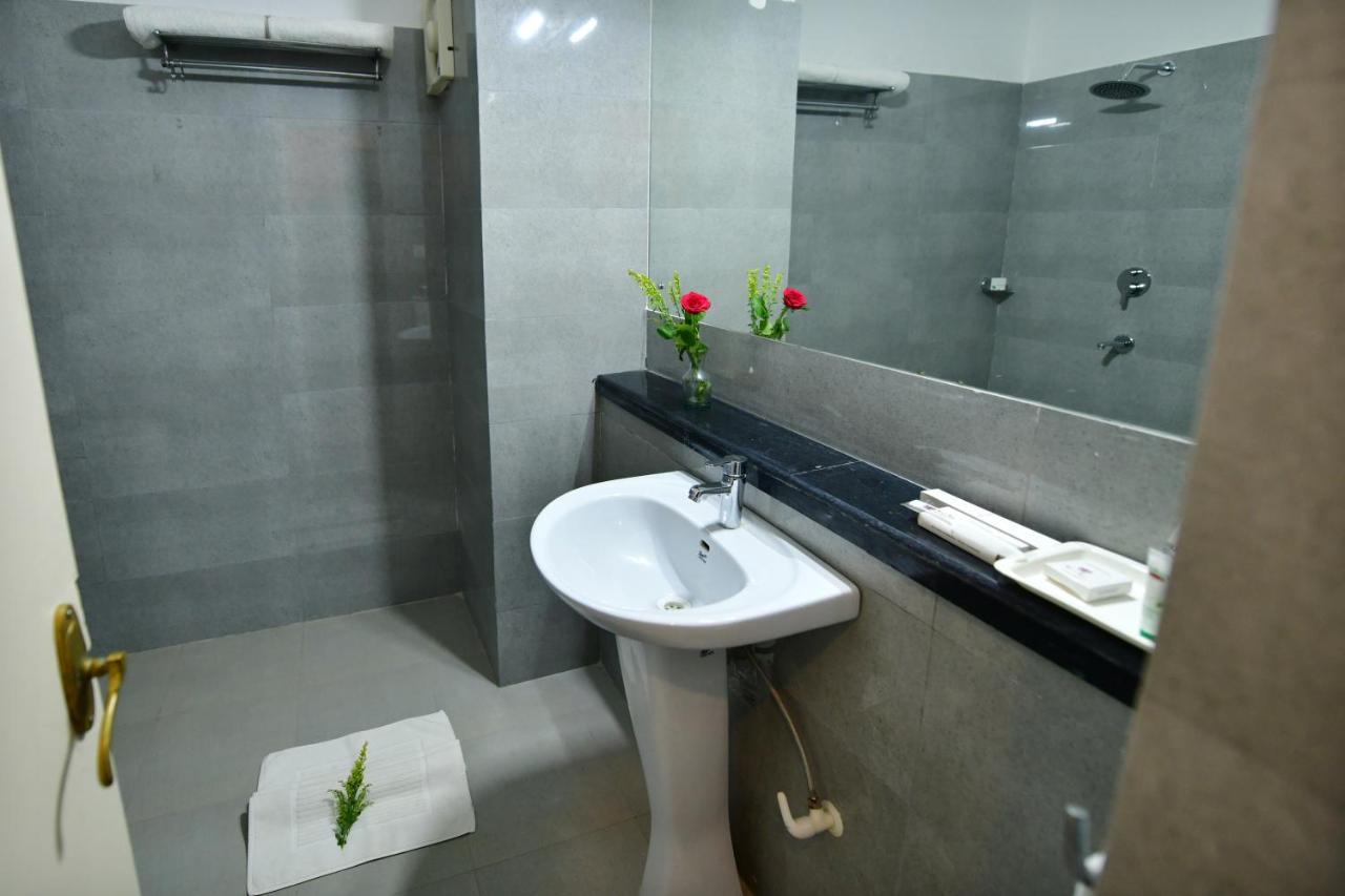 Pride Kadamb Kunj Resort Bharatpur Eksteriør bilde