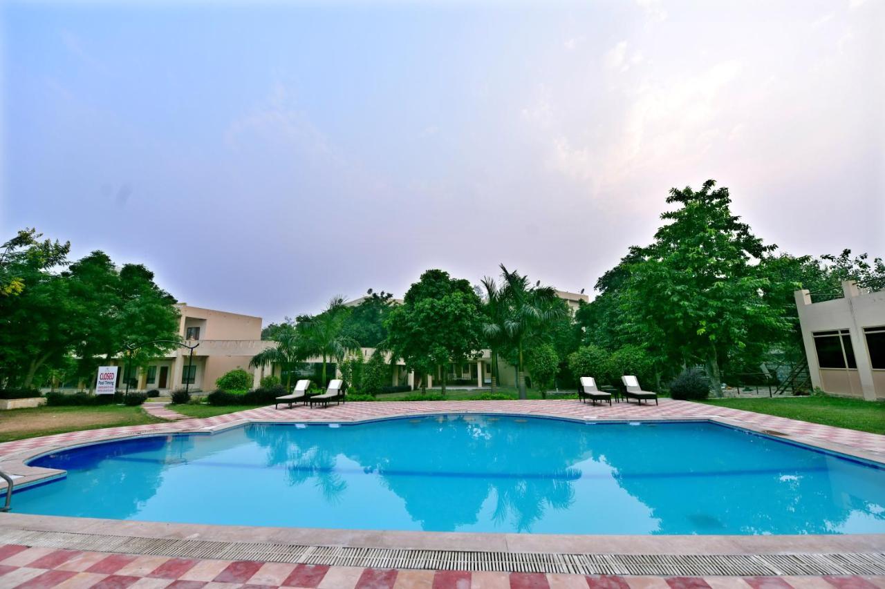 Pride Kadamb Kunj Resort Bharatpur Eksteriør bilde
